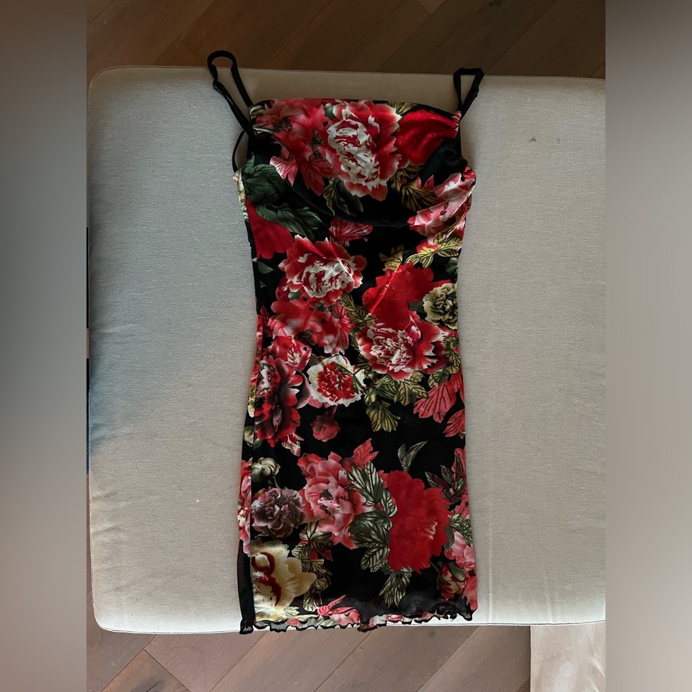 Superdown mini dress (XXS, new)